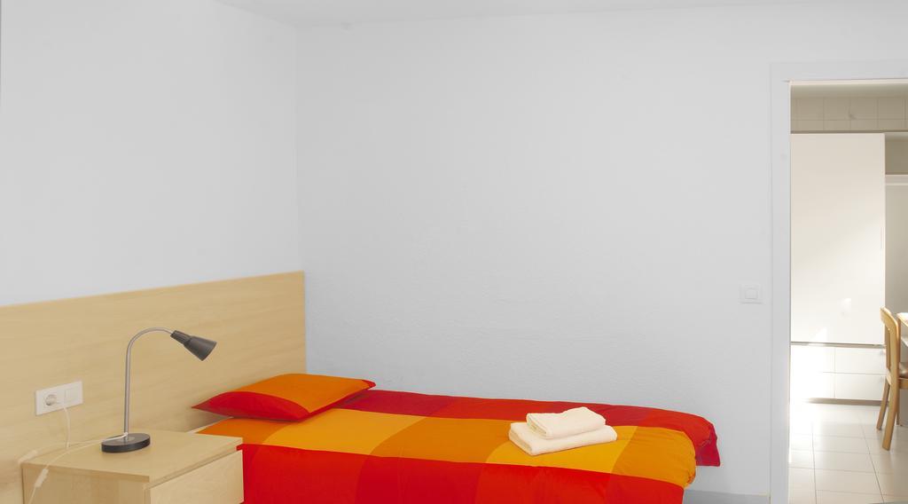 Residencia Universitaria Pare Claret خيرونا الغرفة الصورة